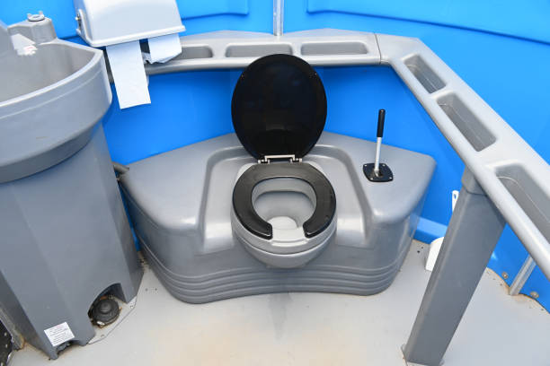Best Portable bathroom rental  in Hartselle, AL